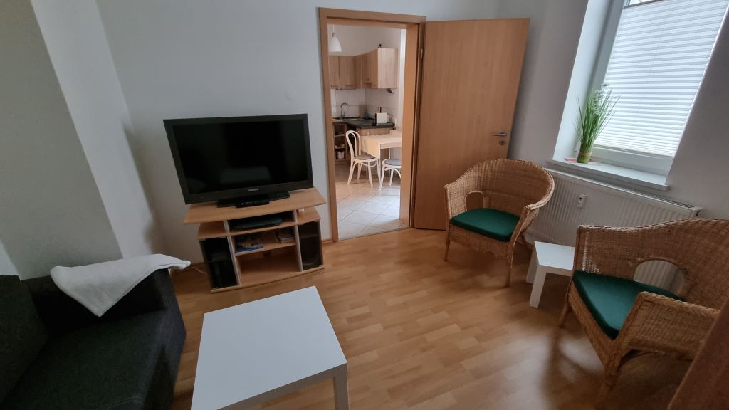 Ferienwohnung unten Rechts Wohnzimmer